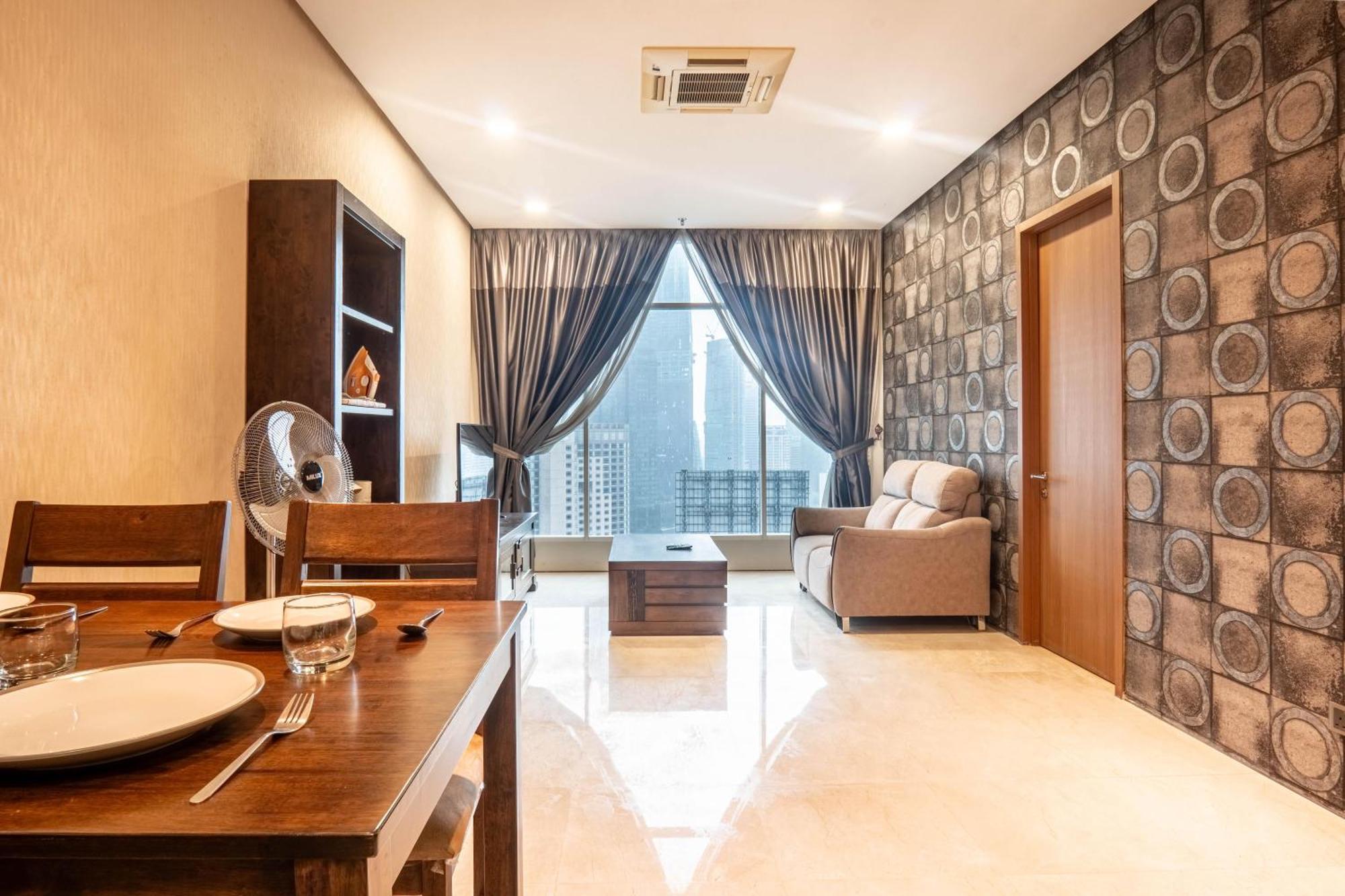 Soho Suites Klcc By Airhost Kuala Lumpur Exterior photo